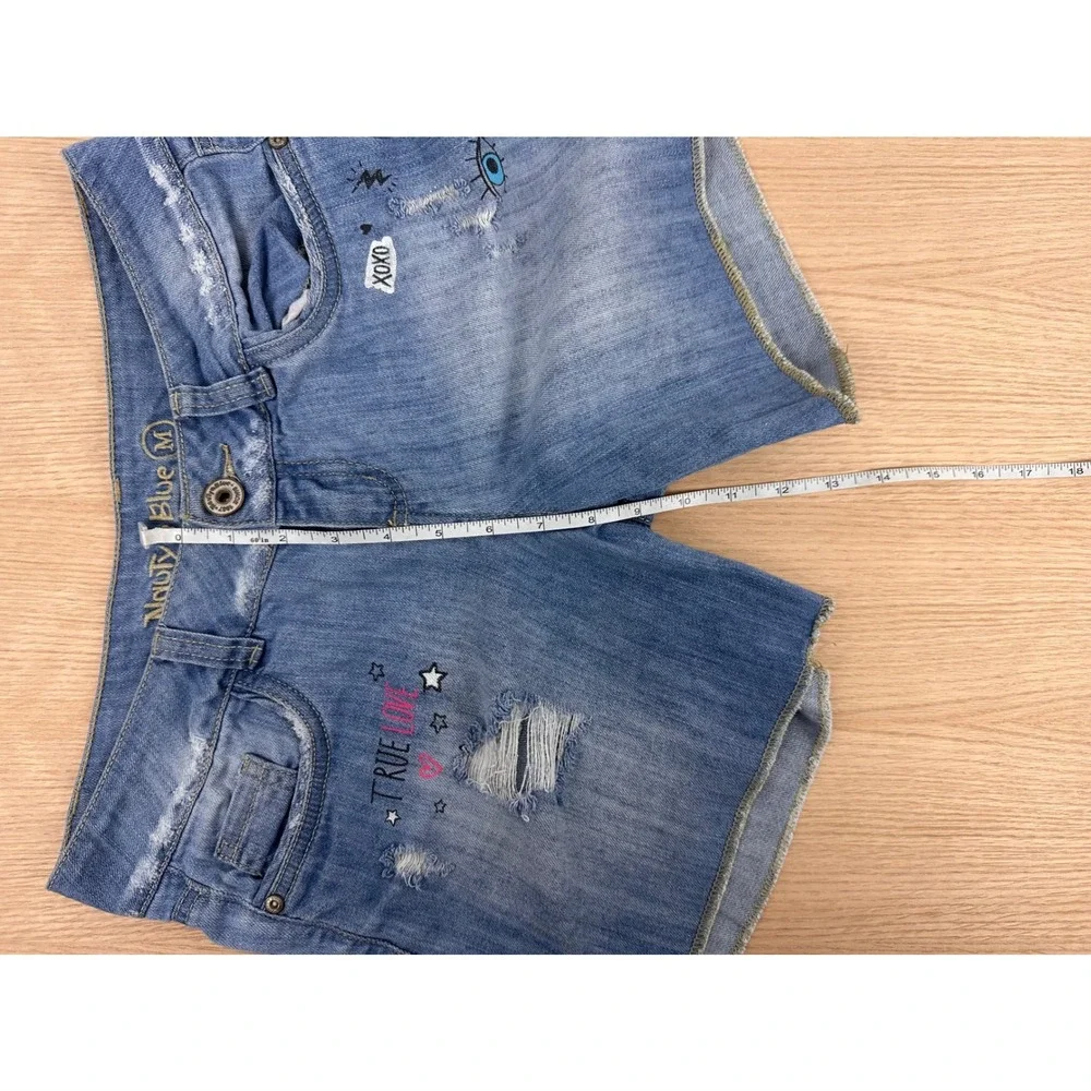 Naughty Blue Denim Shorts Medium Distressed Graphic Light Wash‎ Juniors
